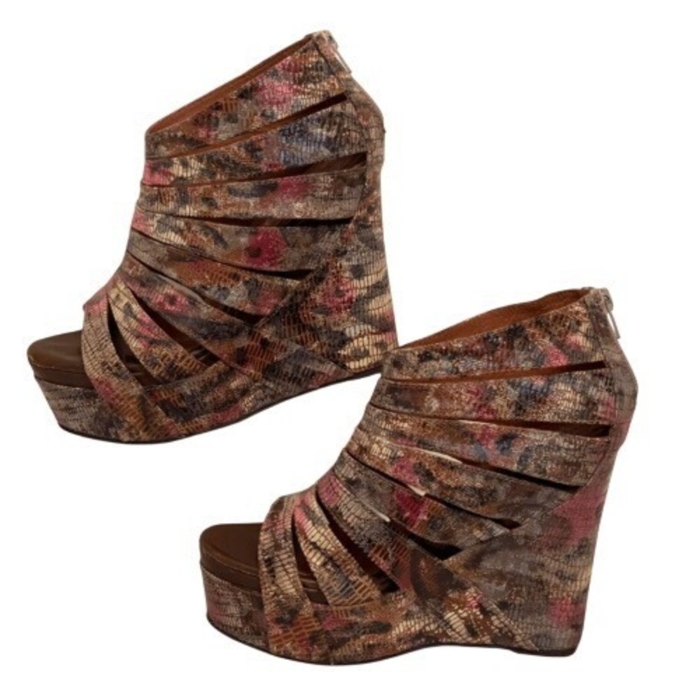 Jeffrey Campbell She-Man Snakeskin Wedge Sandals 8‎